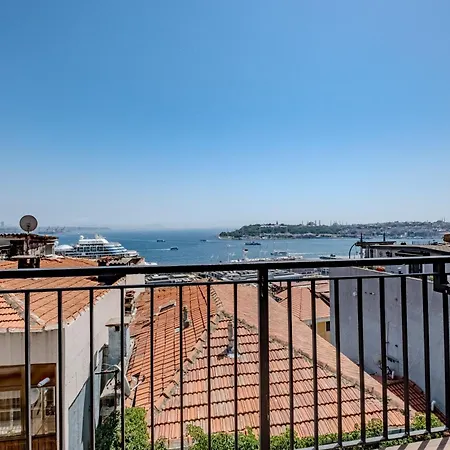 Bosphorus View - 5 Bedrooms - 2 Bathrooms - Elevator - Location イスタンブール