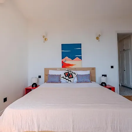 Bosphorus View - 5 Bedrooms - 2 Bathrooms - Elevator - Location イスタンブール