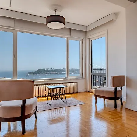 アパート Bosphorus View - 5 Bedrooms - 2 Bathrooms - Elevator - Location イスタンブール