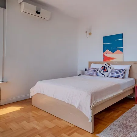 Bosphorus View - 5 Bedrooms - 2 Bathrooms - Elevator - Location Apartmán *